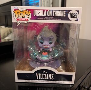Funko Pop Deluxe Ursula on Throne Vinyl Figure